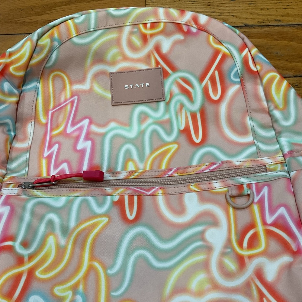 STATE Nylon Kane Kids Travel Oversized neon NWT - Picture 4 of 8